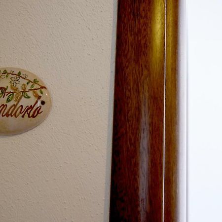 Il Giardino Di Julia B&B ตอร์โตรา ภายนอก รูปภาพ