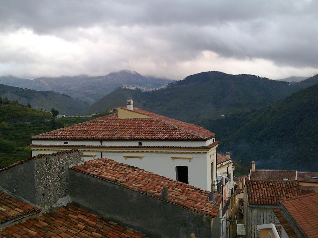 Il Giardino Di Julia B&B ตอร์โตรา ภายนอก รูปภาพ